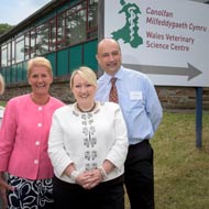 Professor Christianne Glossop, Chief Veterinary Officer for Wales, Welsh Government Deputy Minister for Farming and Food  Rebecca Evans AM, and Mr Phil Thomas, Director, Iechyd Da.