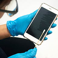 Veterinary mobile phones contaminated with bacteria, study finds